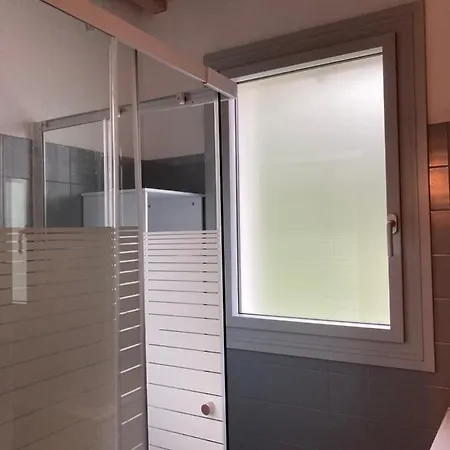 La Petite Maison-les Logis D'agaliaure *