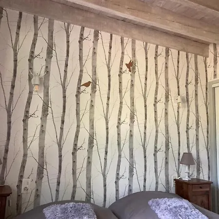 La Petite Maison-les Logis D'agaliaure Сasa de vacaciones