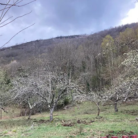 Сasa de vacaciones La Petite Maison-les Logis D'agaliaure *