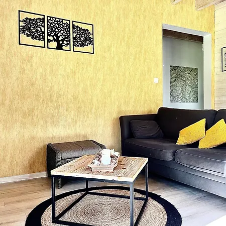 Сasa de vacaciones La Petite Maison-les Logis D'agaliaure