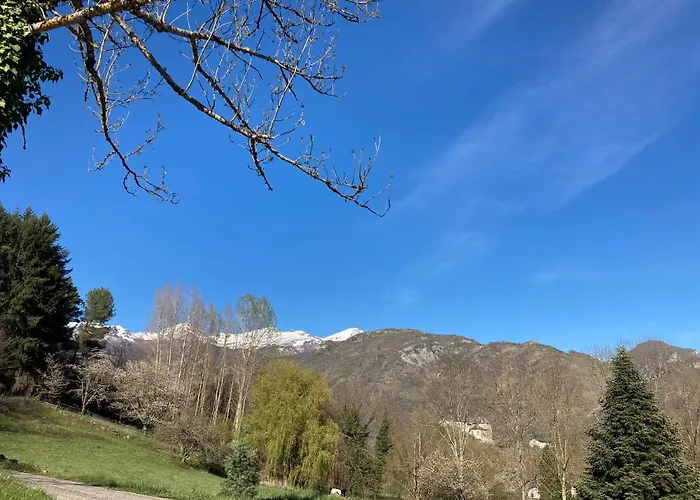 La Petite Maison-les Logis D'agaliaure * Chateau-Verdun